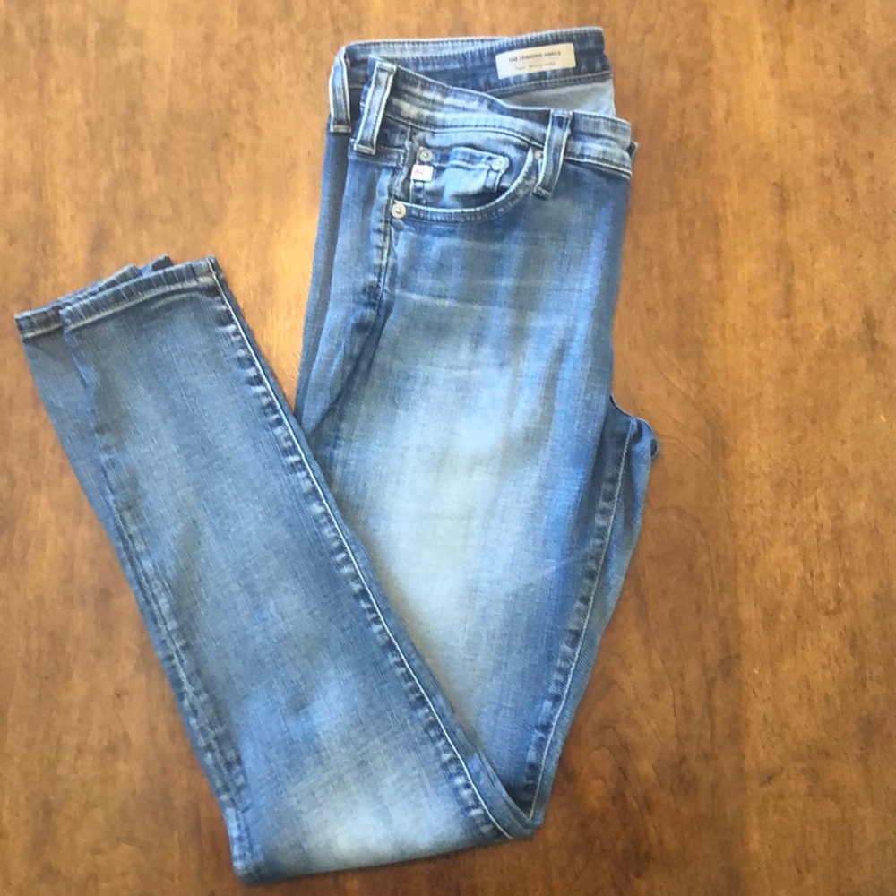 Women’s AG jean